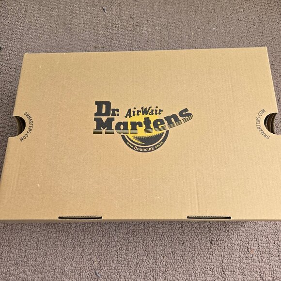 NWT Dr. Martens Floral Boots - Picture 3 of 9
